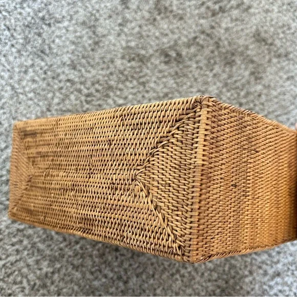 Handwoven Rattan Bali Ata Bag Purse Rectangular Basket Bag - Picture 6 of 17